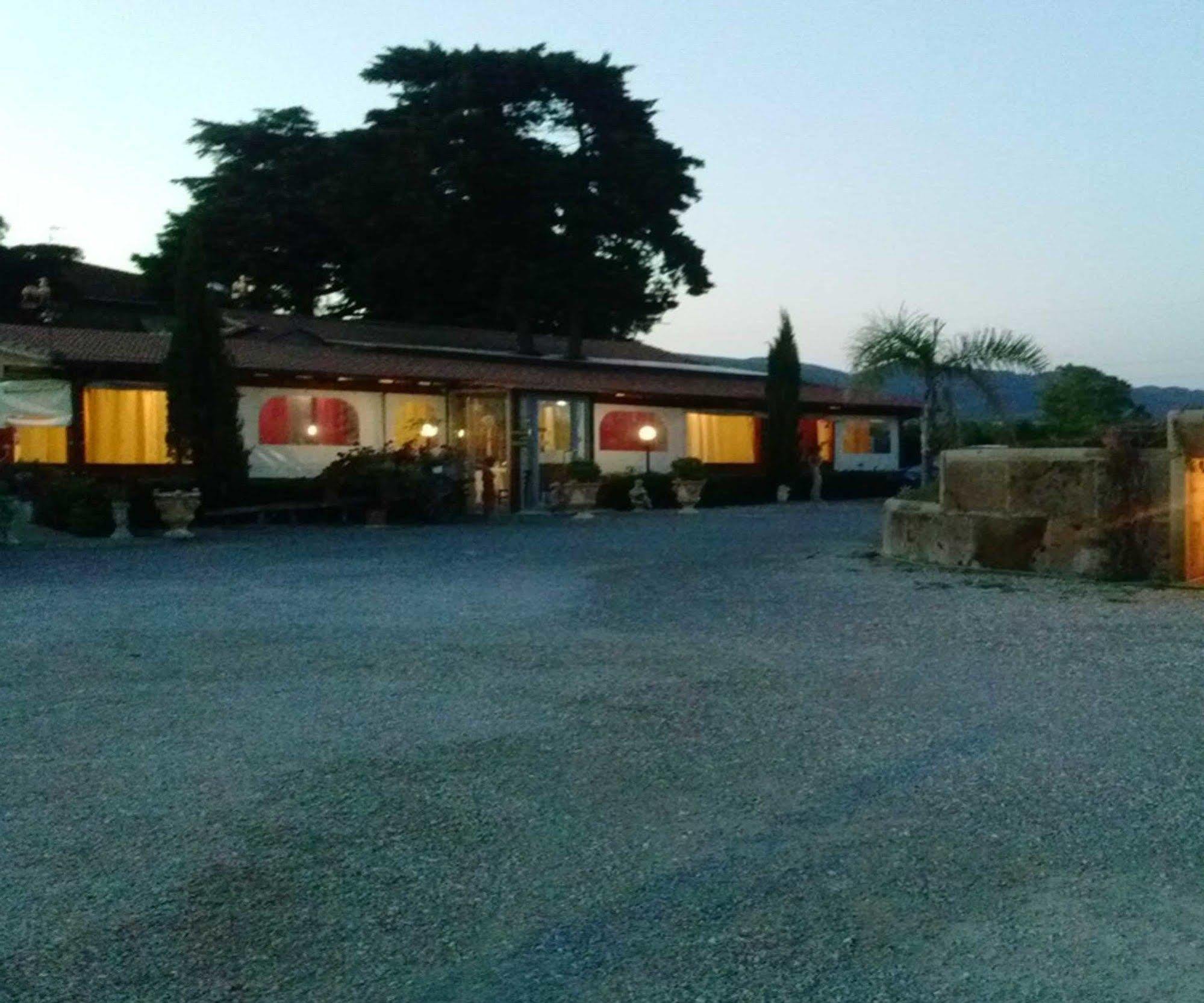 Agriturismo Borgo Dell'Aschetto Marina di Cerveteri Exterior photo